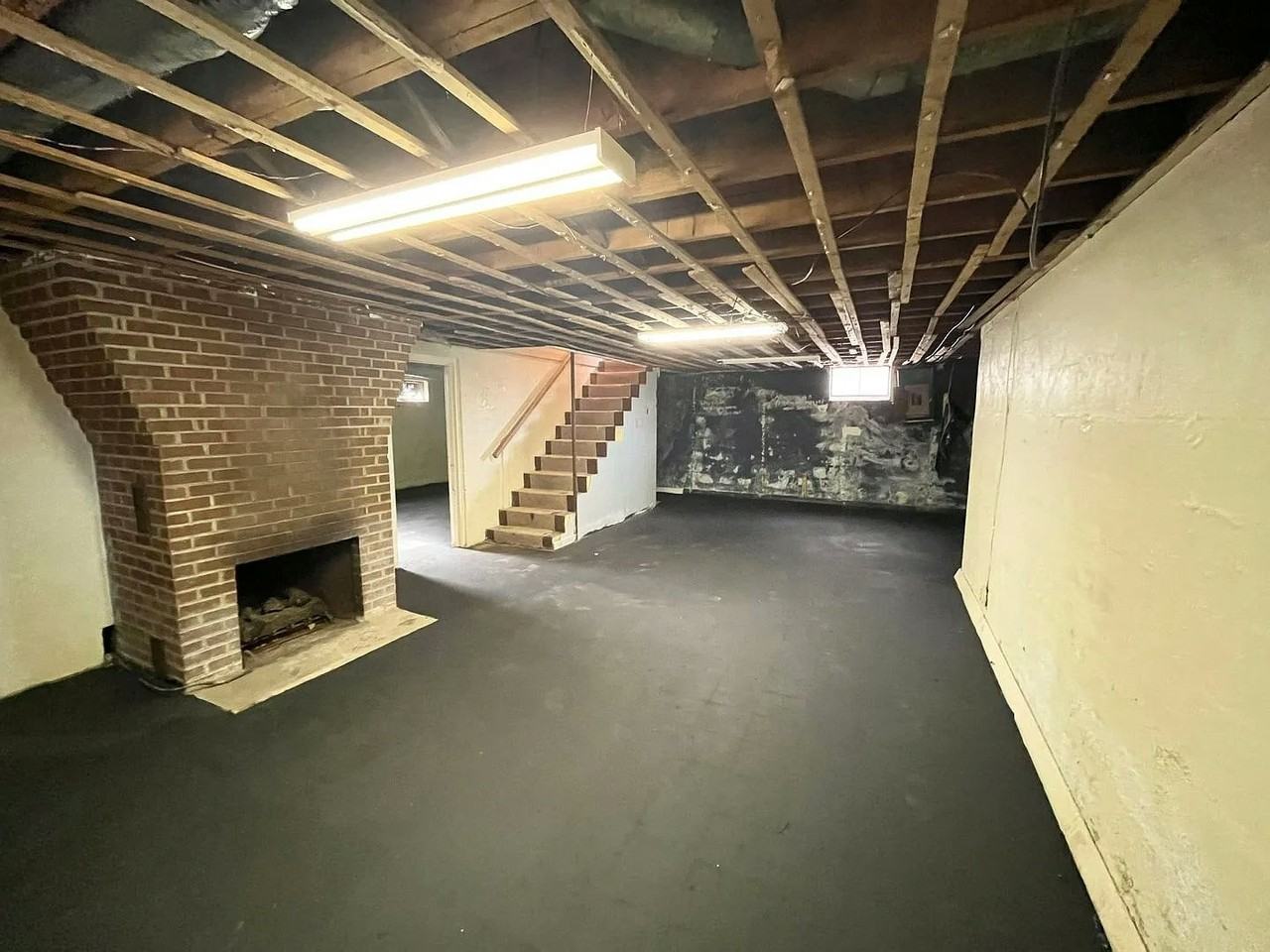 1021 West Virginia Avenue - Photo 3 of 18