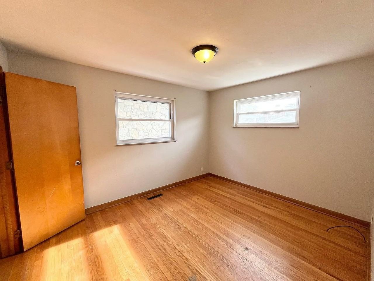 1021 West Virginia Avenue - Photo 6 of 18