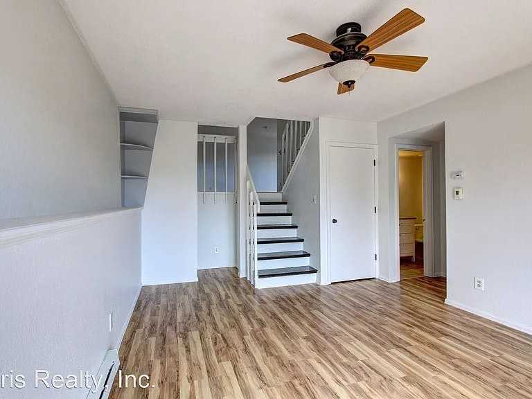 41024 Madrid Dr - Photo 6 of 27