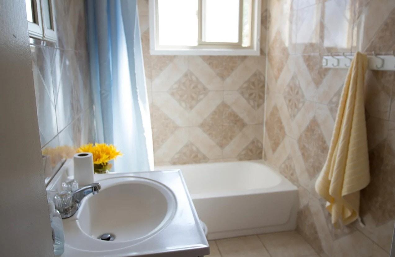 1404 Rhode Island Street Northeast - Photo 2 of 18