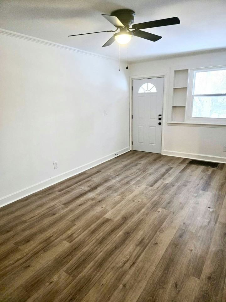 5306 Eaton Cir, Unit 1 - Photo 2 of 11