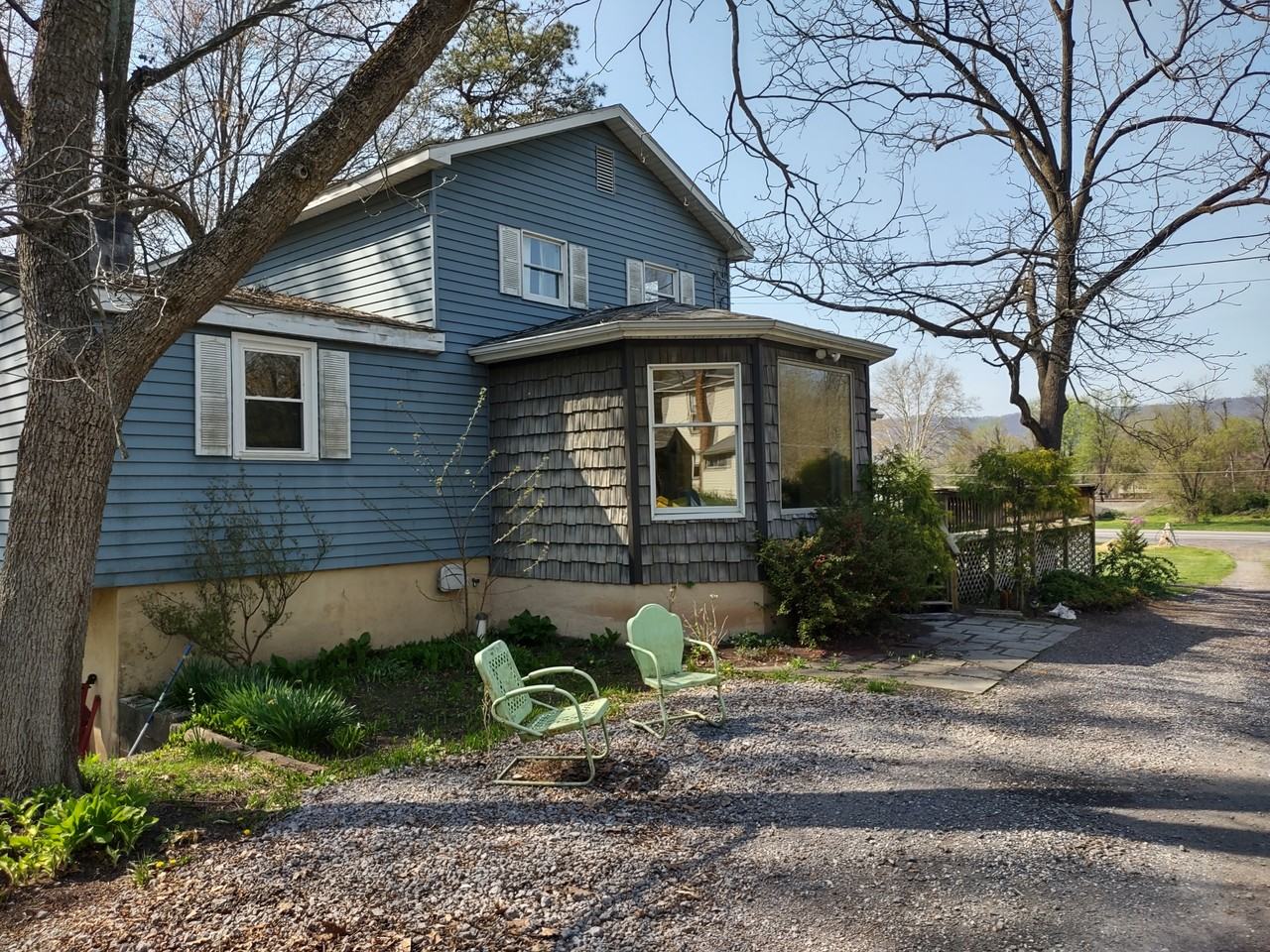 1461 State Rd - Photo 4 of 32