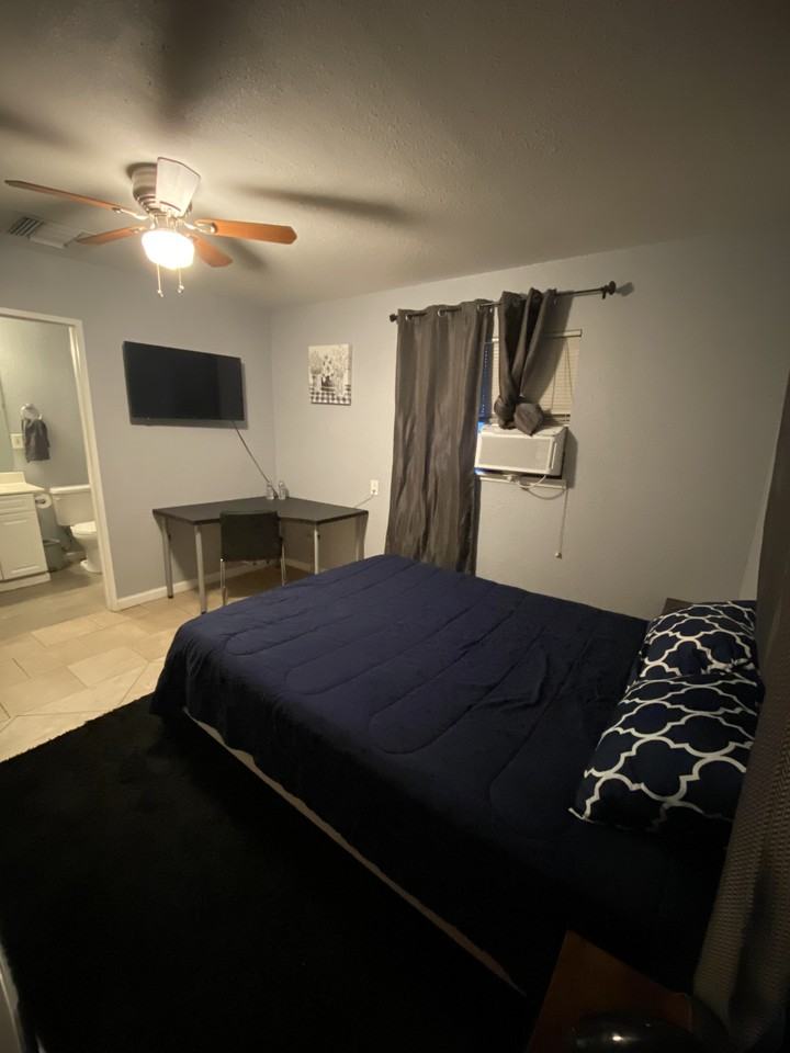 235 W Robertson Rd #C2 - Photo 5 of 6