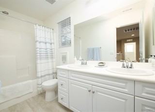 558 Moonlight Dr - Photo 5 of 12