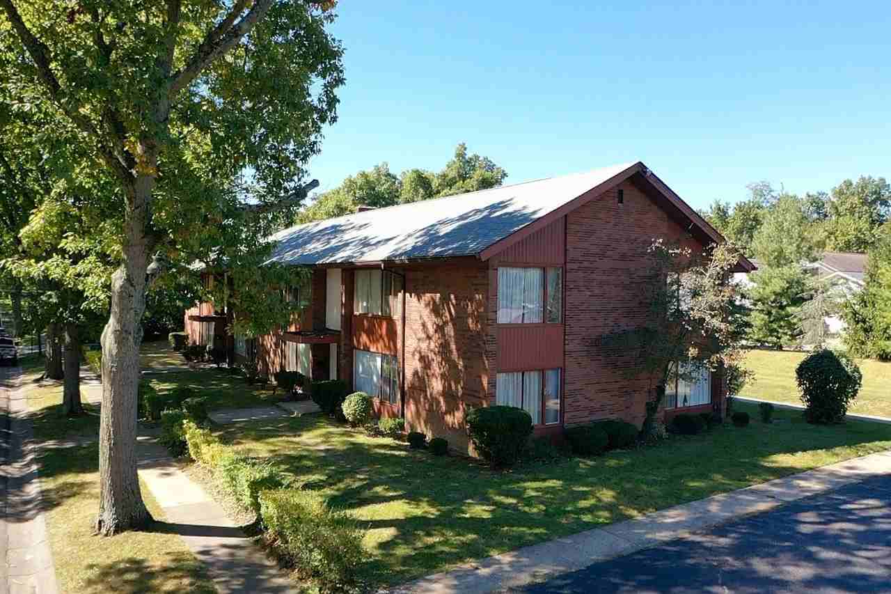 21 Drummond St - Photo 2 of 27