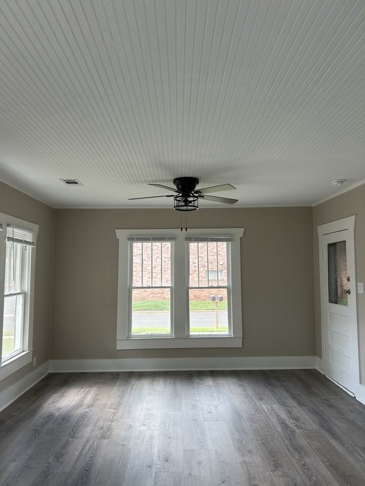 524 King St #A - Photo 2 of 7