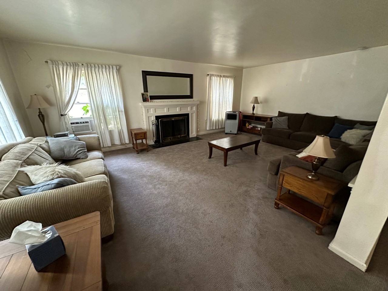 545 Ne, - Photo 4 of 4