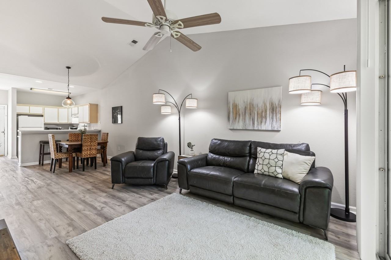 1314 River Oaks Dr - Photo 5 of 20