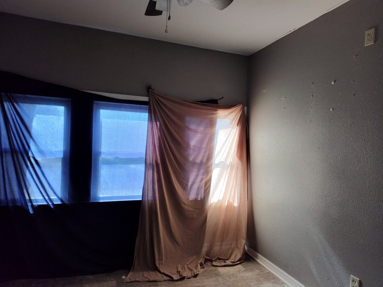 323 S West St - Photo 7 of 14