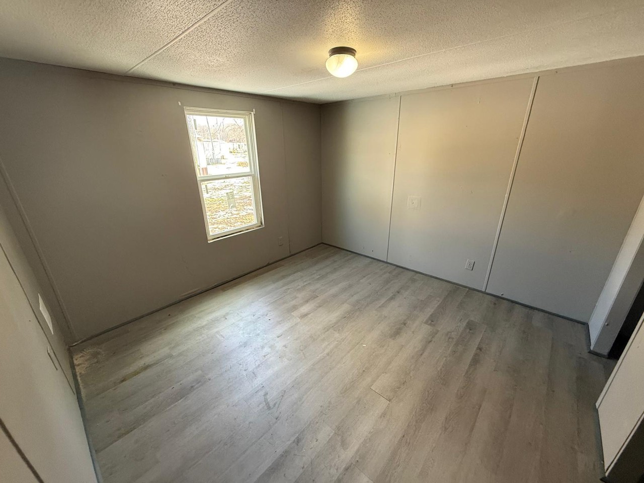 719 Barren Hollow Rd - Photo 3 of 7