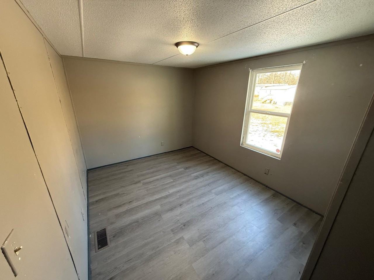 719 Barren Hollow Rd - Photo 5 of 7