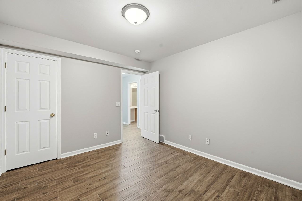 1275 Penny Ln - Photo 5 of 23