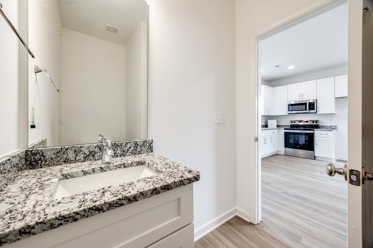 20 S Mickley Ave - Photo 7 of 19