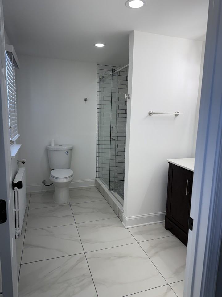 707 Tose St - Photo 3 of 20