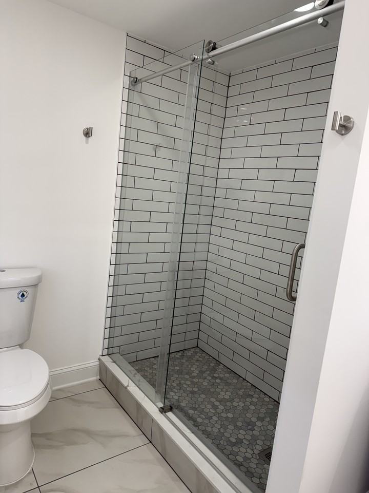 707 Tose St - Photo 5 of 20