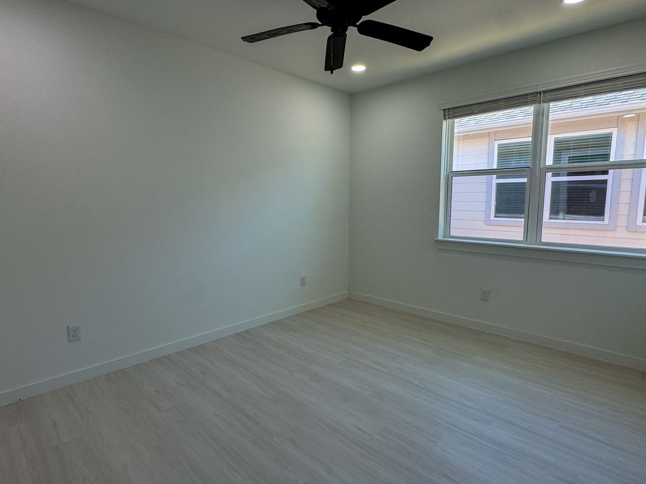 160 Zion Rd - Photo 4 of 22