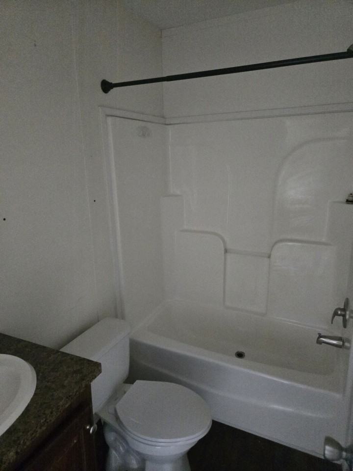 111 Merrywood Dr - Photo 3 of 8