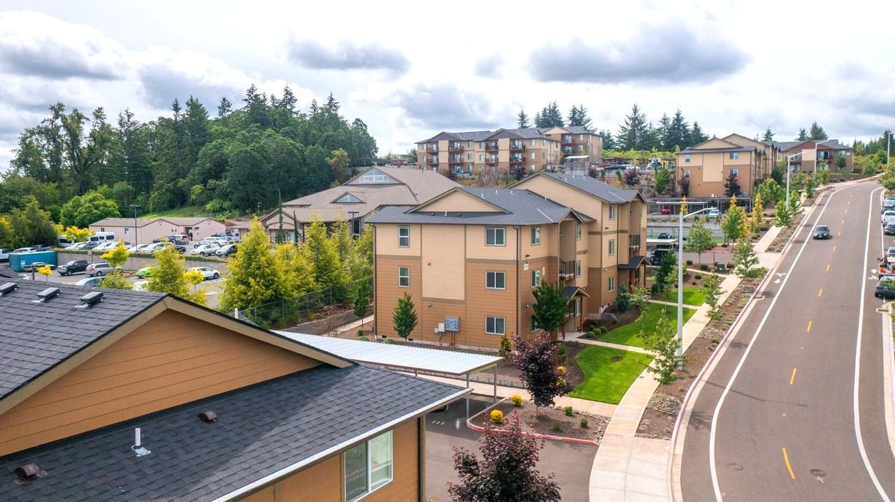 The Summit at Red Leaf - Photo 4 of 50