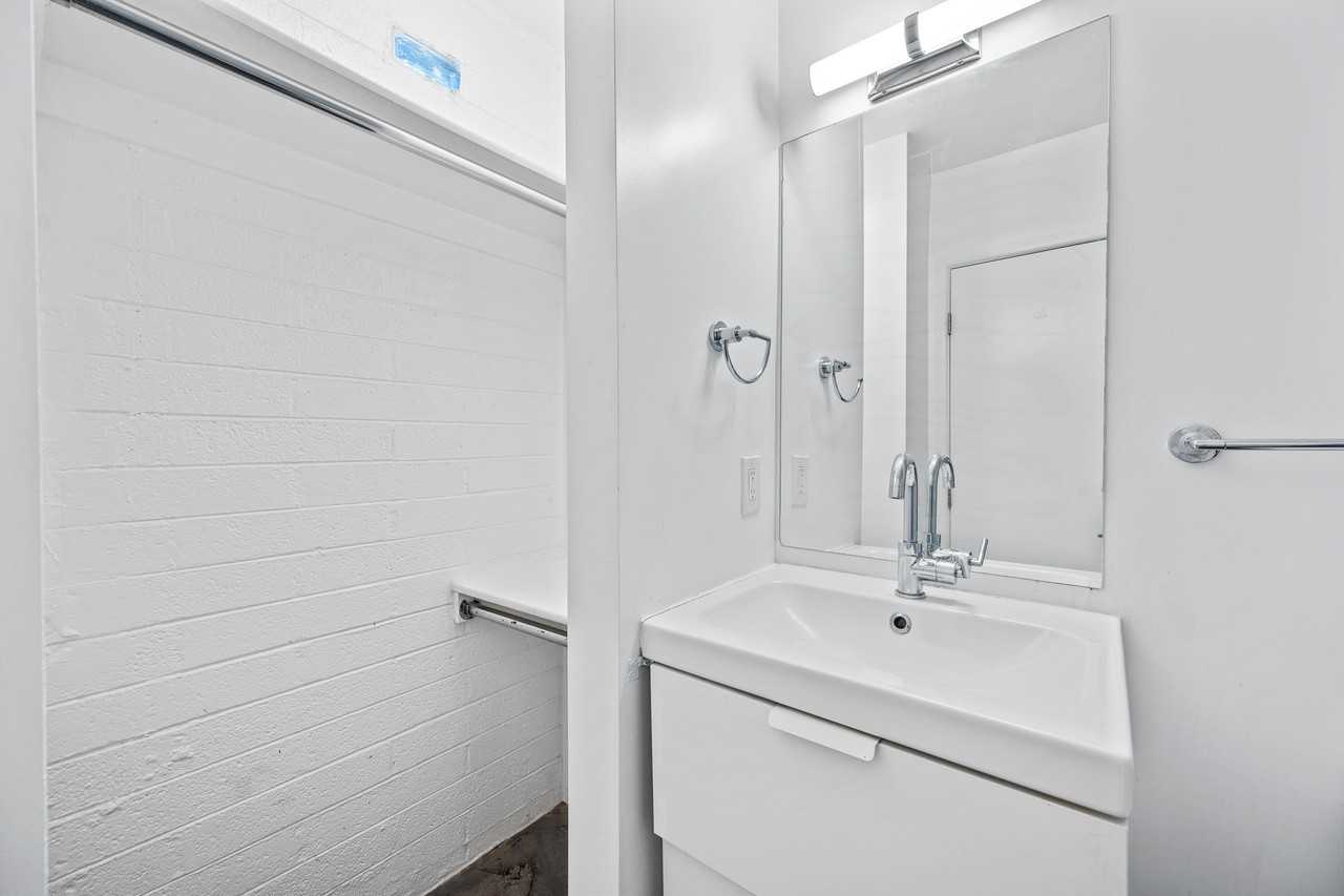 3615 North 15th Avenue #23 - Photo 6 of 9