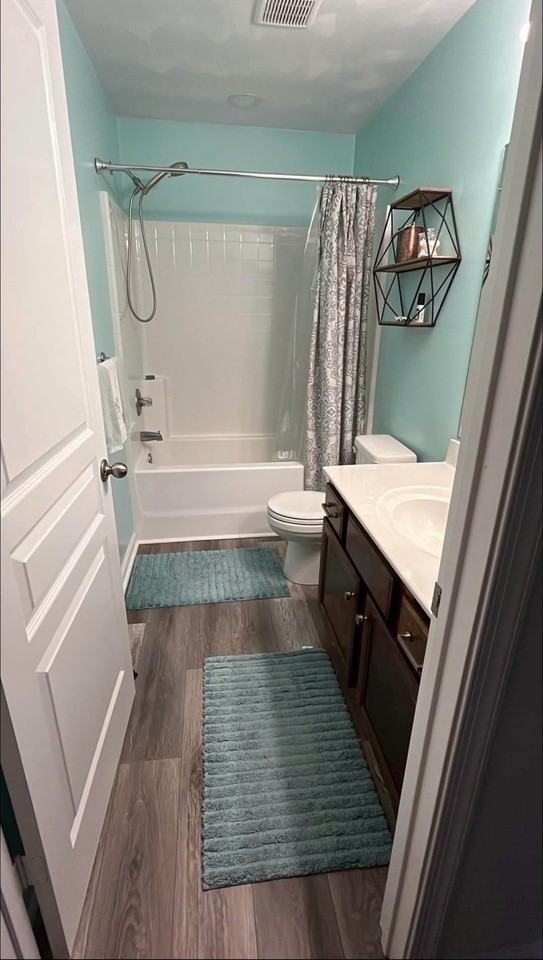 4060 Kingston Pkwy #1 - Photo 5 of 7