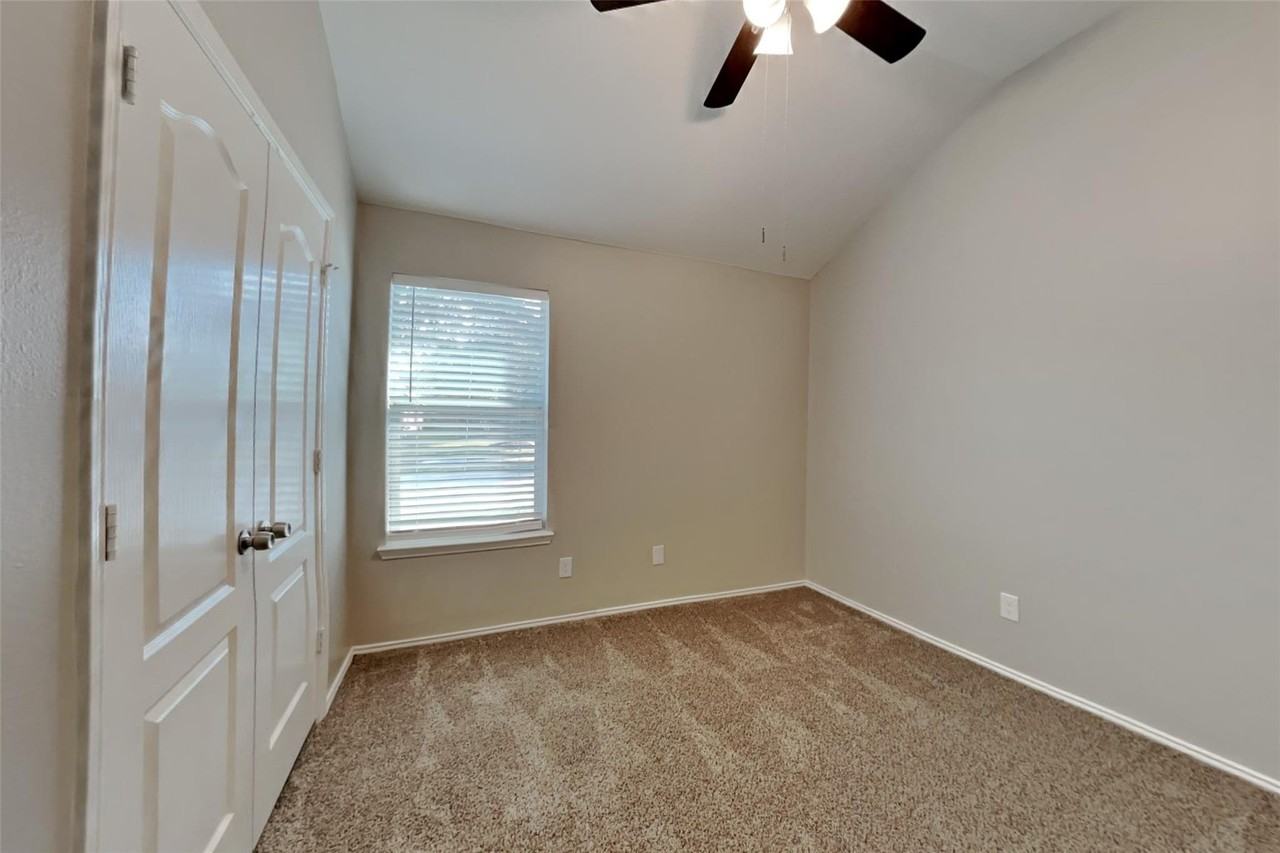 30206 Emerson Creek Dr #NA - Photo 5 of 20