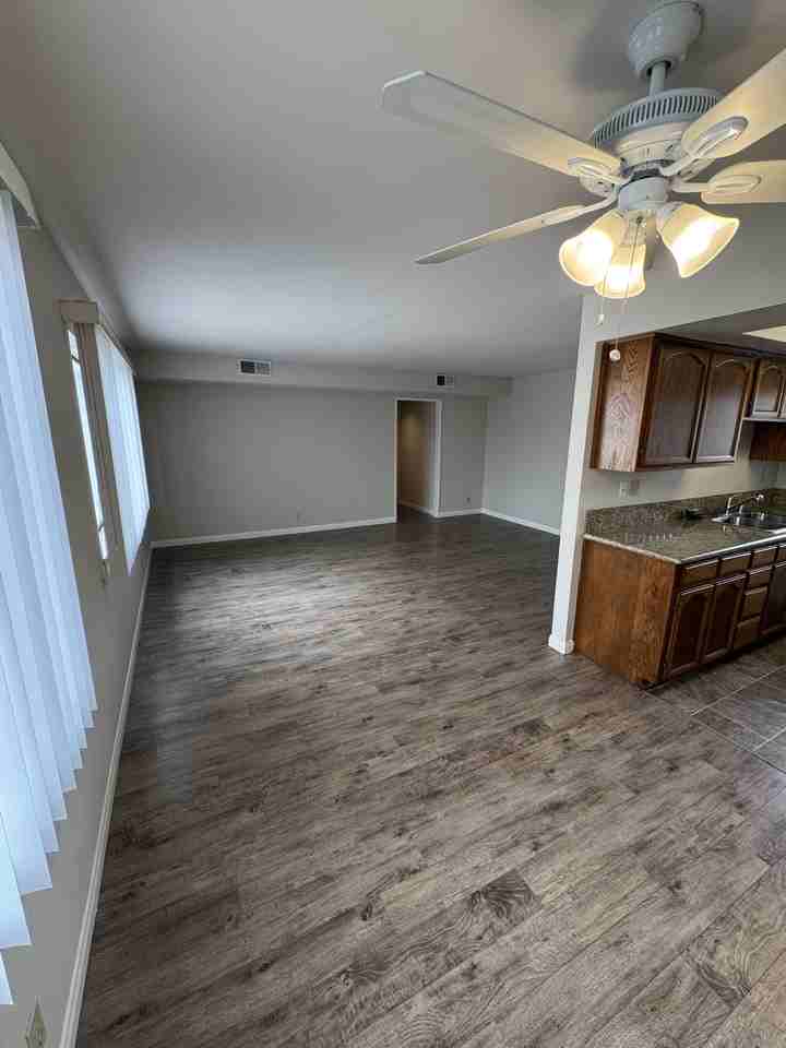 515 E Elmwood Ave #211 - Photo 2 of 10