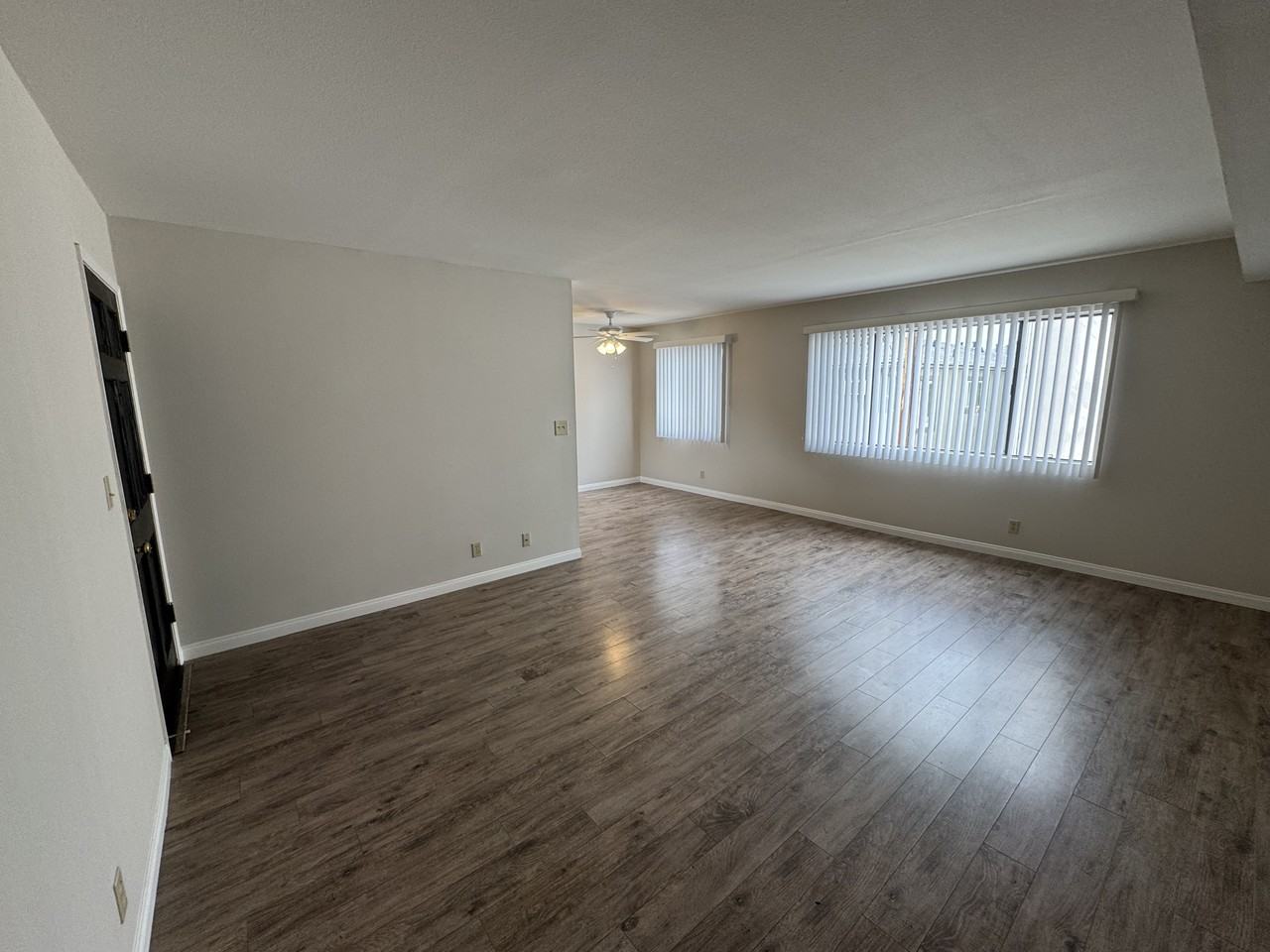 515 E Elmwood Ave #211 - Photo 3 of 10