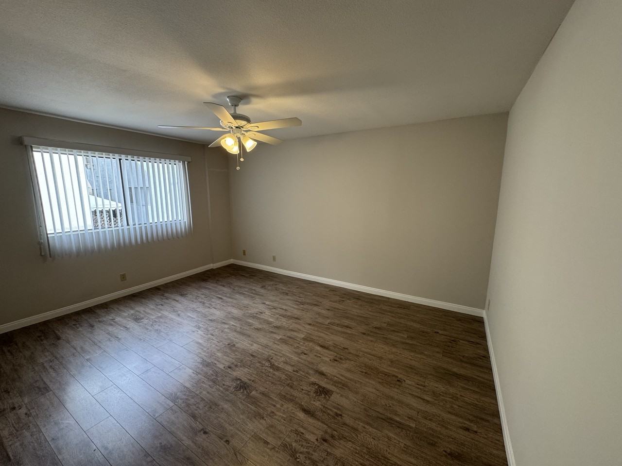 515 E Elmwood Ave #211 - Photo 7 of 10