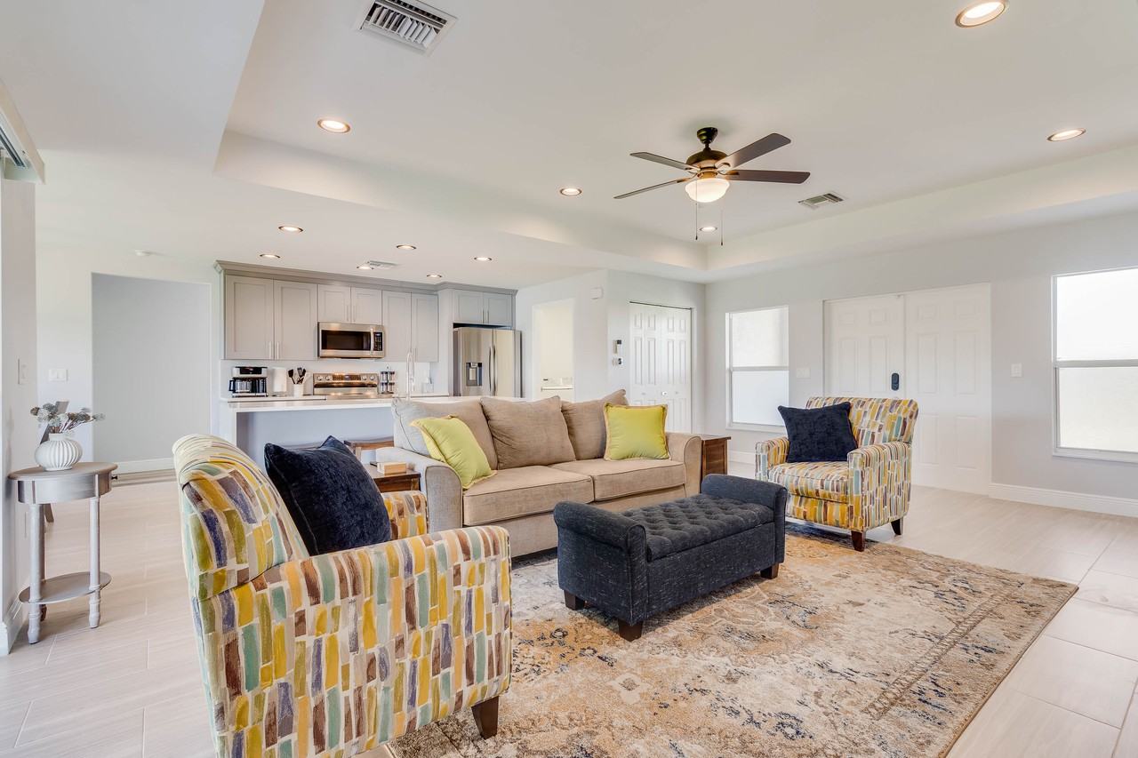 1621 Ne 17th Ter #NA - Photo 2 of 39