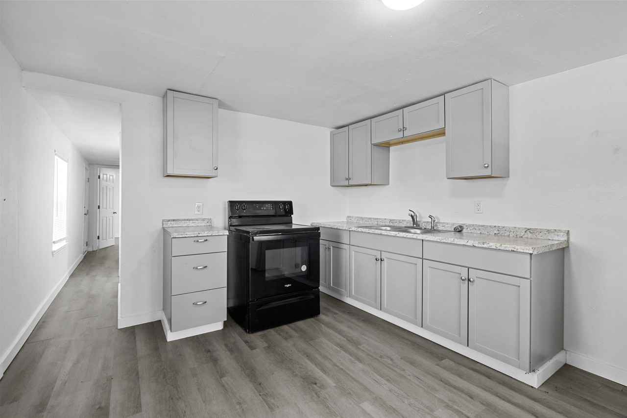 16 Frank Cir #NA - Photo 3 of 11