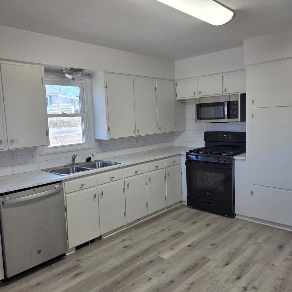 1503 S 5th Ave #NA - Photo 4 of 17