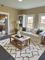 featured image of 1338 Lakeview Rd #DOWN