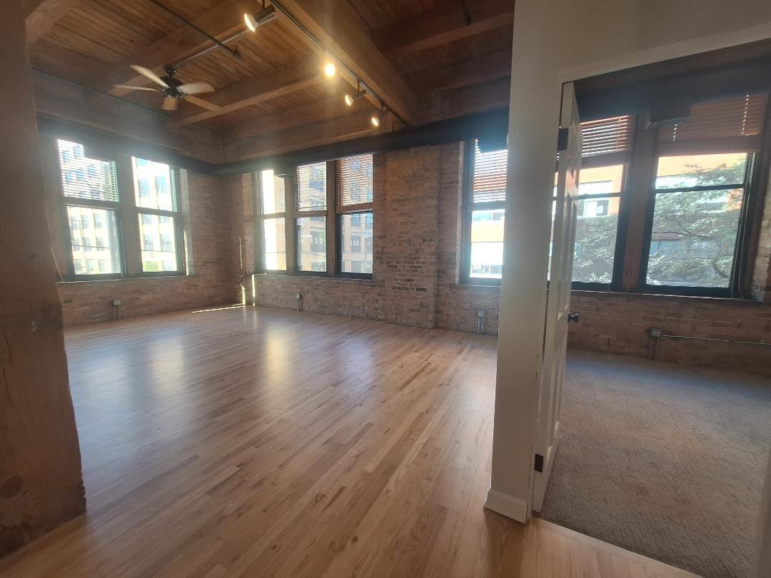 331 S Peoria St #204 - Photo 7 of 33