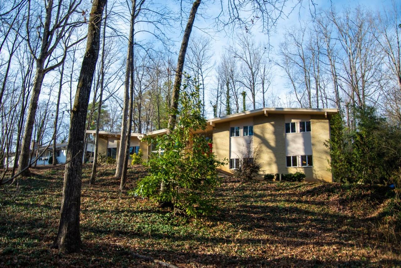 6495 Vernon Woods Dr #NA - Photo 3 of 50