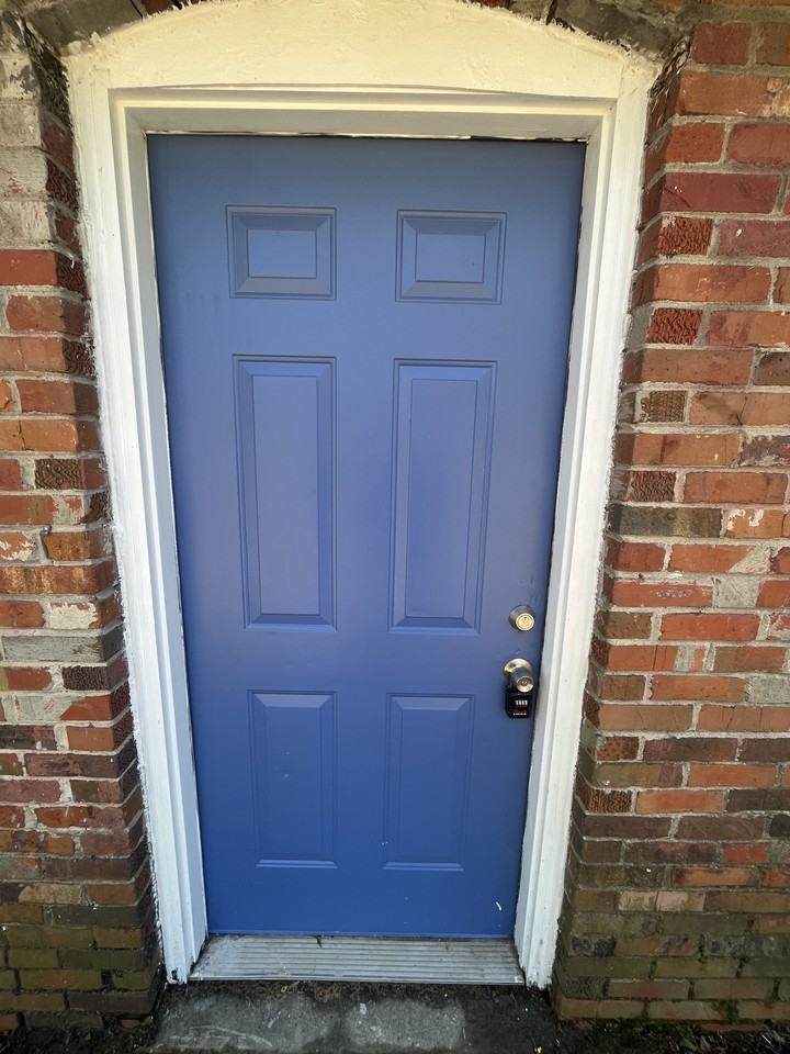 278 Southlawn Dr #NA - Photo 2 of 12