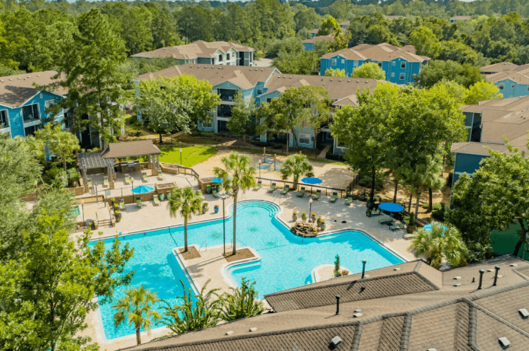 The Lory of Tallahassee - Photo 4 of 21