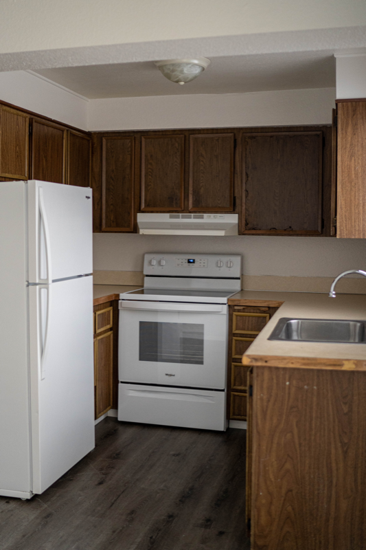 627 N Tweedt St #L - Photo 5 of 9