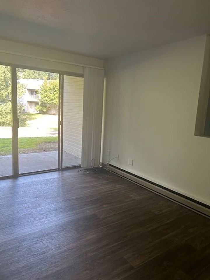 #335 WOODVIEW VILLAGE - Photo 5 of 40