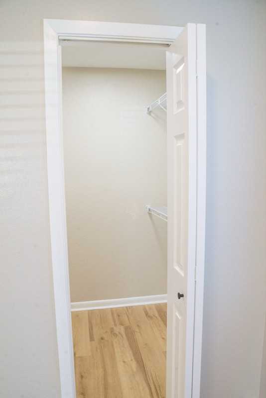 2615 Belvedere Ave - Photo 4 of 17