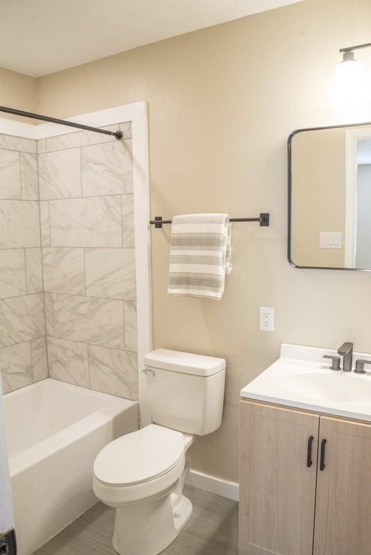 2615 Belvedere Ave - Photo 5 of 17