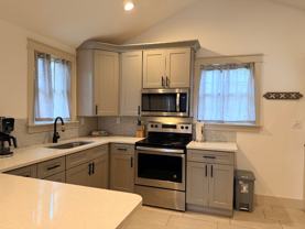 105 Kirby St - Photo 1 of 1