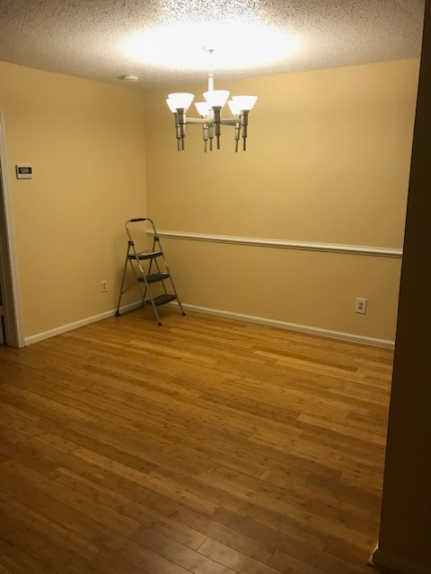 5485 Trumpet Vine Ct - Photo 4 of 20