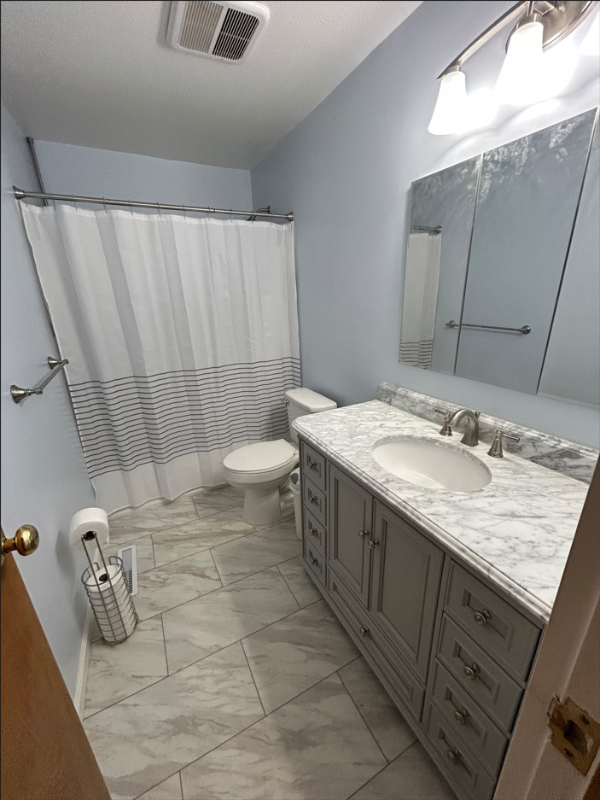 561 N Knight St - Photo 7 of 10