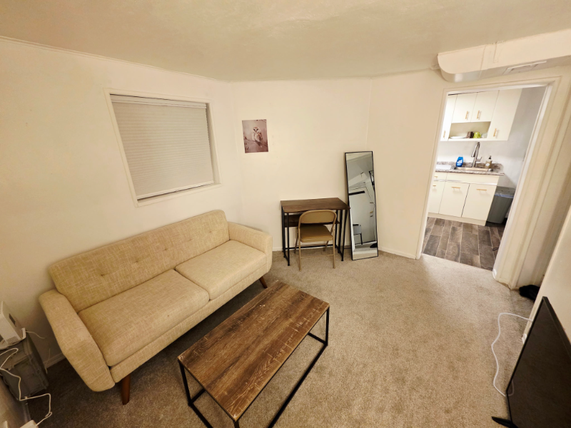 214 Southern Ave #3 - Photo 3 of 9