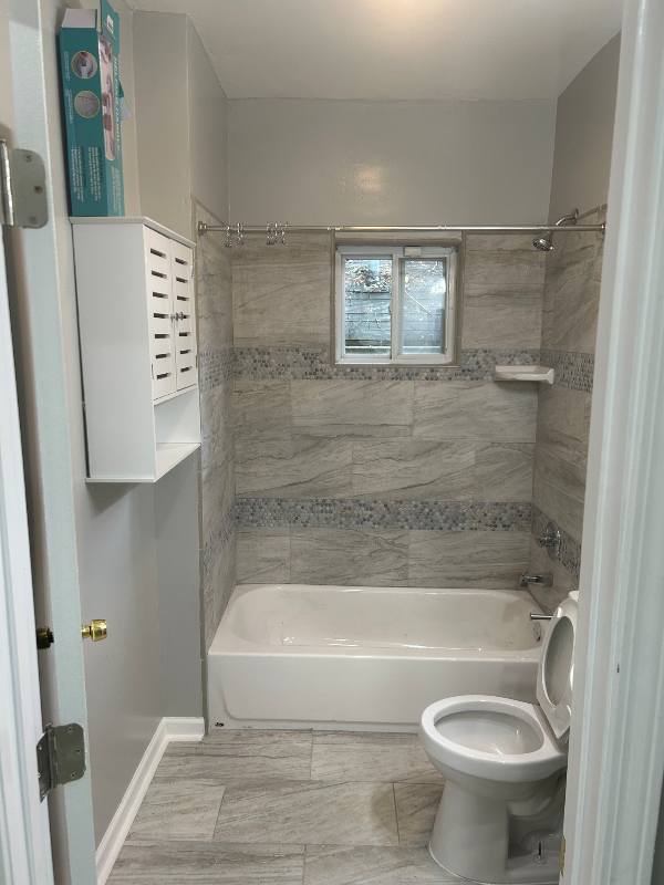 39 Booker St Nw - Photo 2 of 18