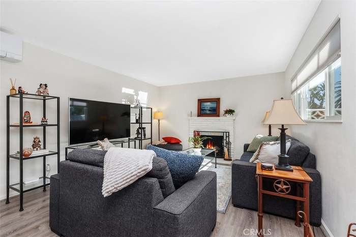 15201 Nottingham Ln - Photo 5 of 19