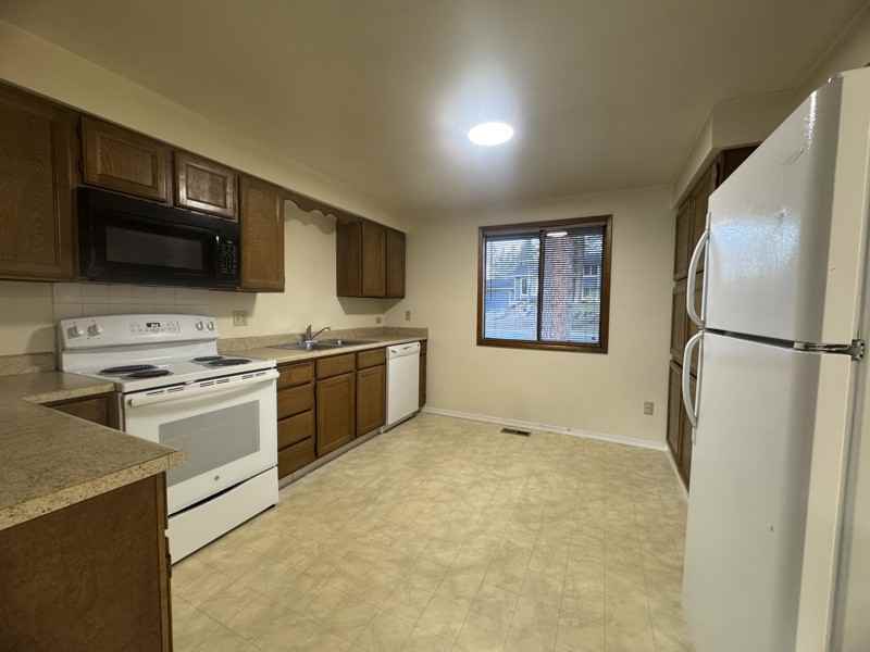 6404 E 11th Ave - Photo 7 of 20