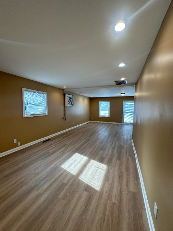 1204 N 6th St - Photo 4 of 20