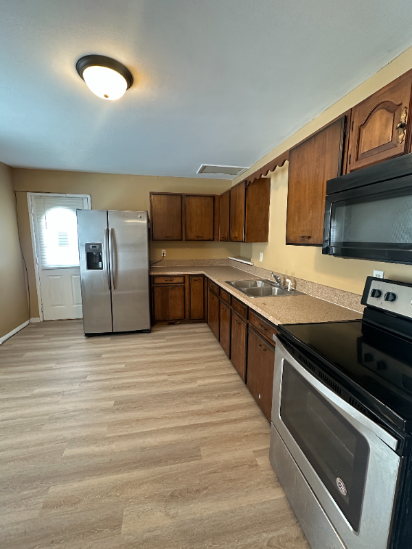 1204 N 6th St - Photo 7 of 20