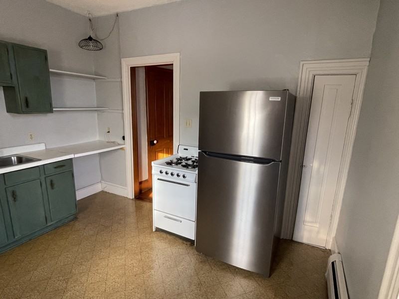 156 S Broad St #A - Photo 6 of 15